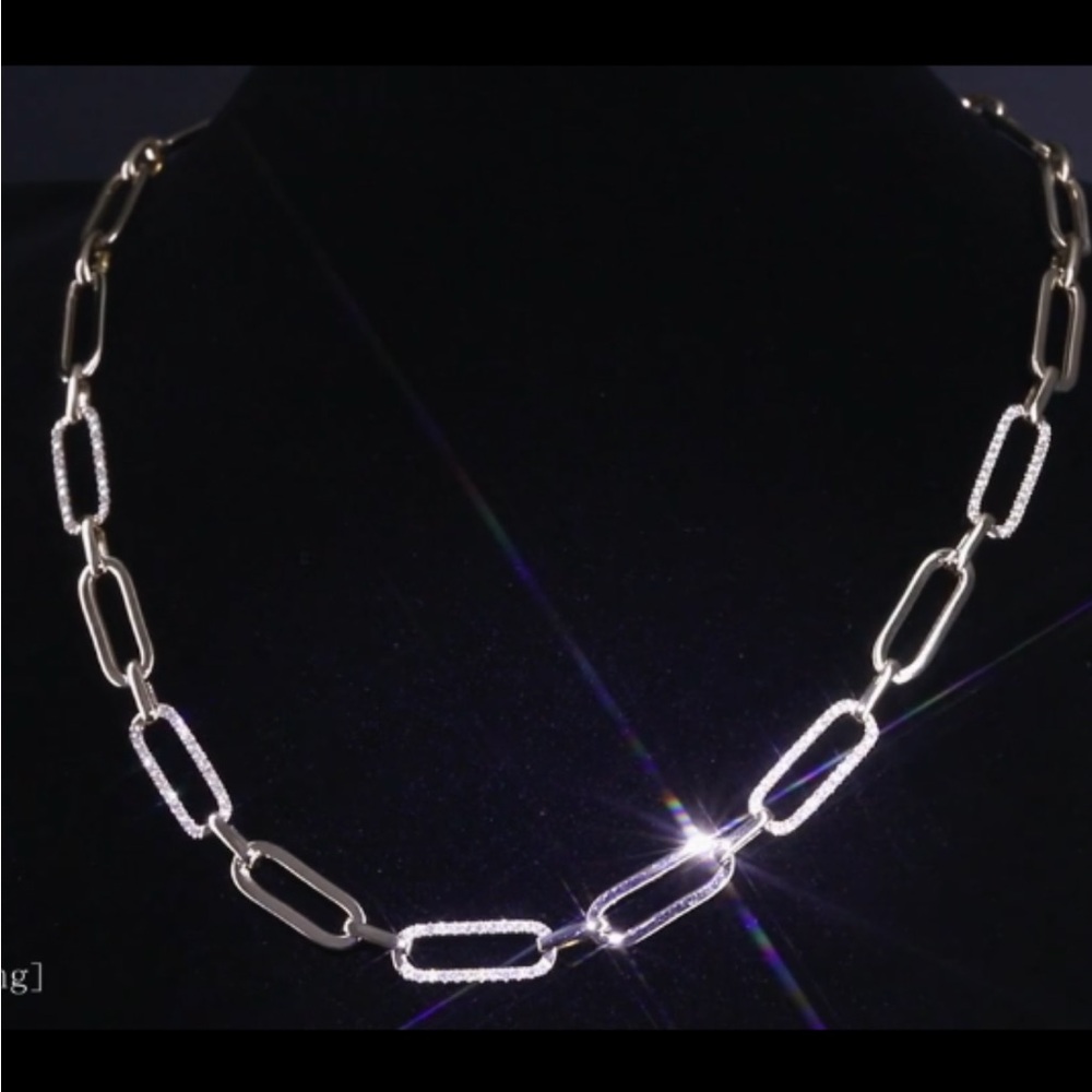 Diamond Paperclip Necklace in 14K Yellow Gold - Picture 7 of 7